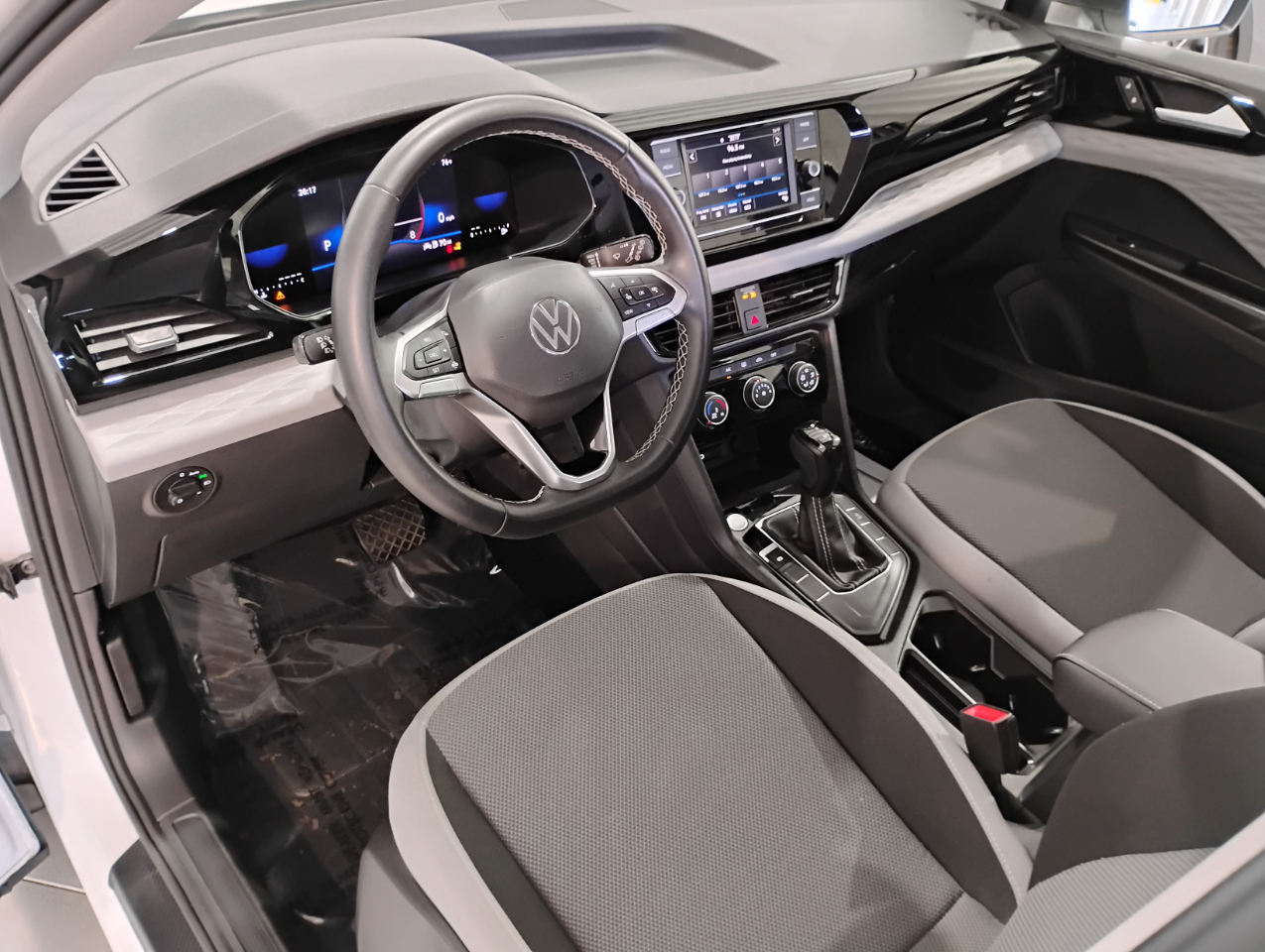 Volkswagen Taos S 2023