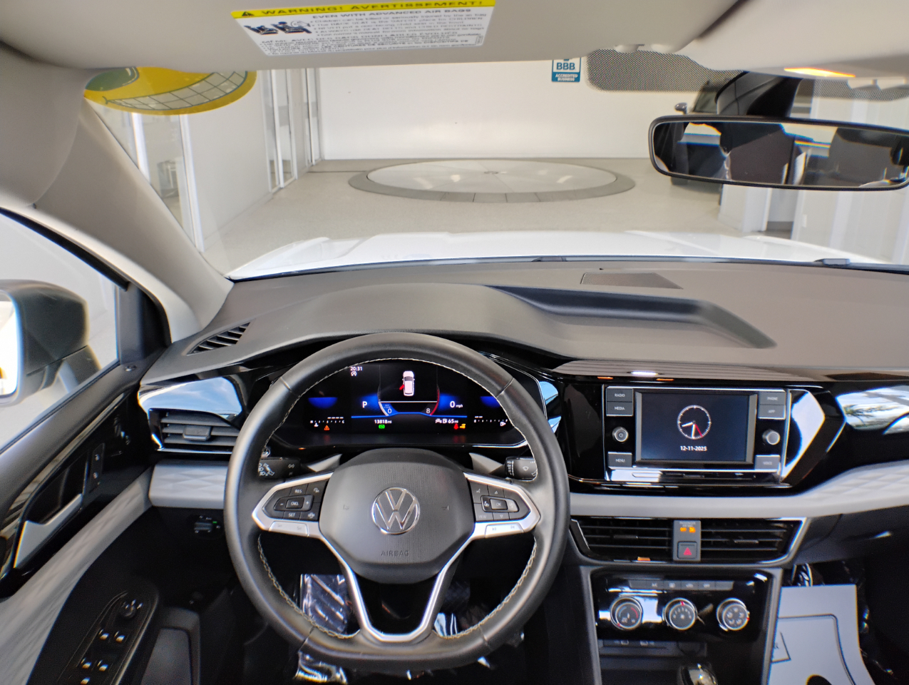 Volkswagen Taos S 2023