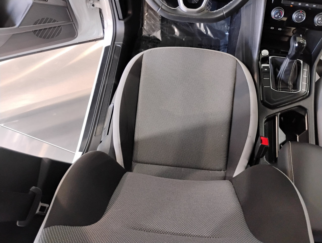 Volkswagen Taos S 2023