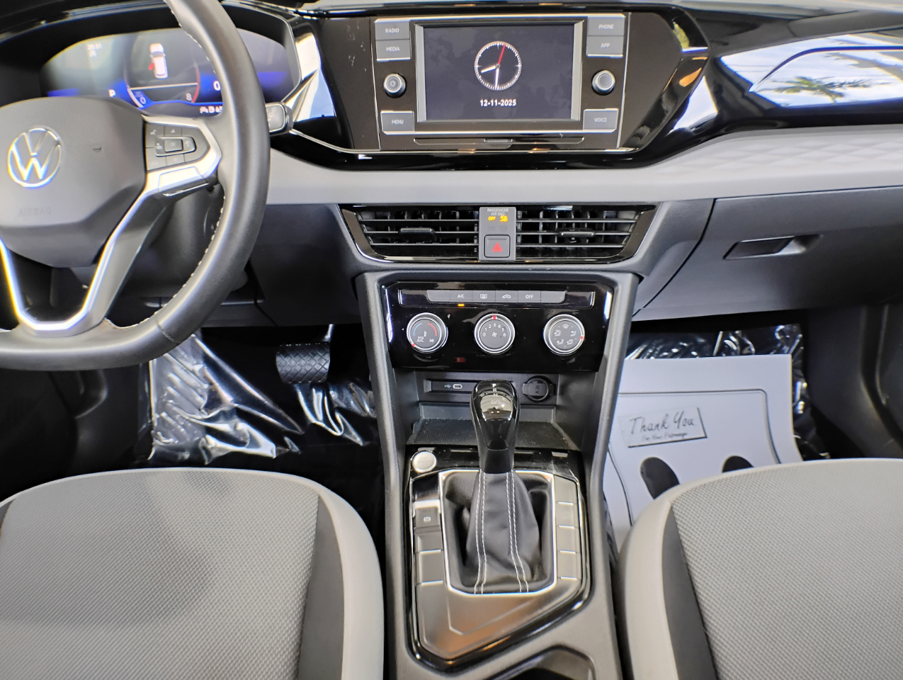 Volkswagen Taos S 2023