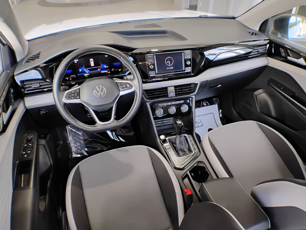 Volkswagen Taos S 2023