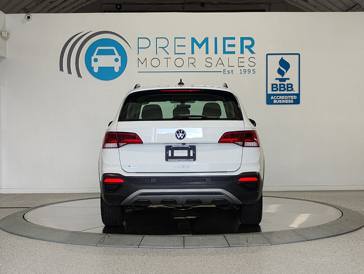 Volkswagen Taos S 2023