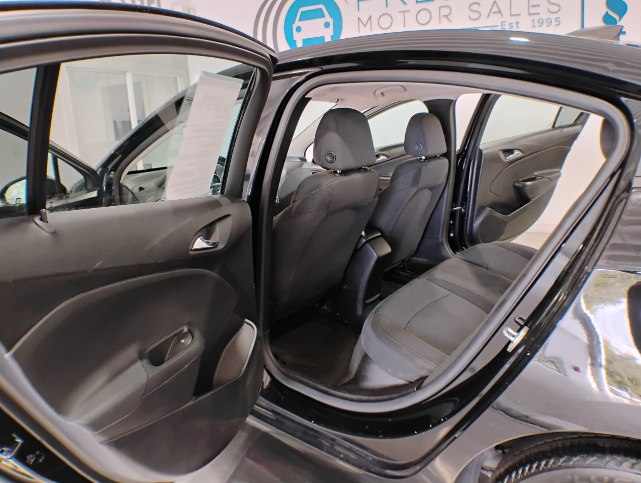 Chevrolet Cruze LS Auto 2016