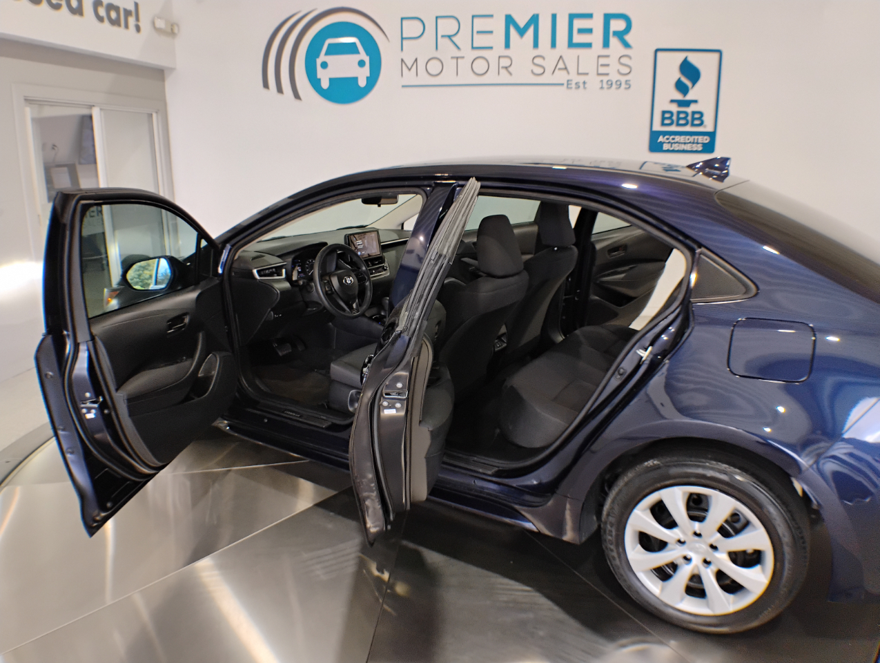 Toyota Corolla LE 2024