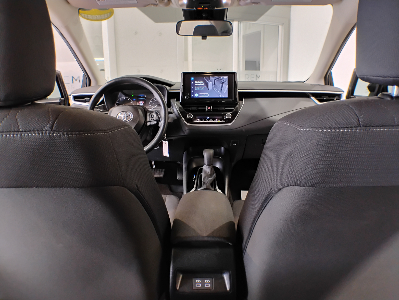 Toyota Corolla LE 2024