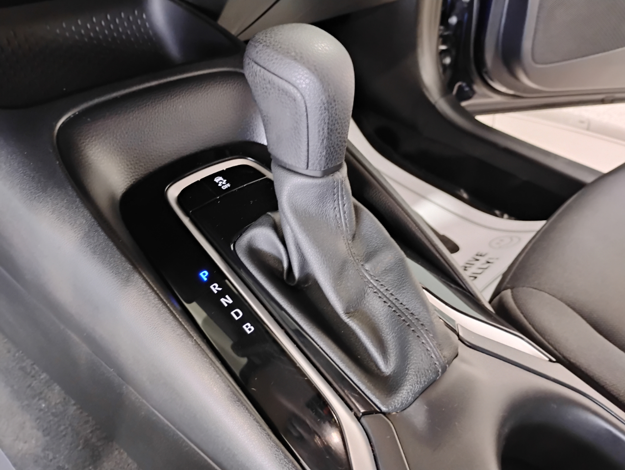 Toyota Corolla LE 2024