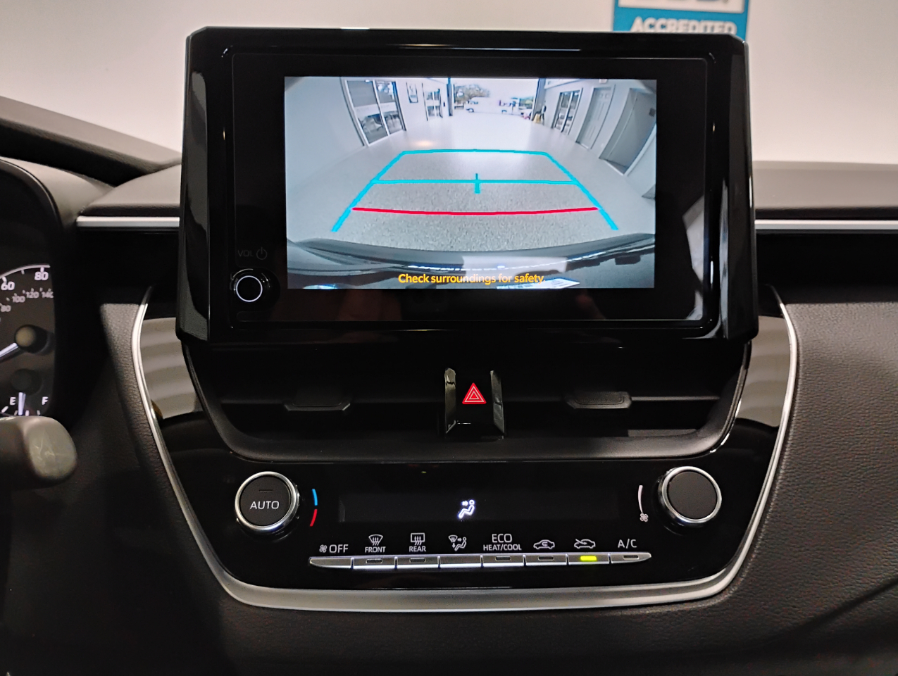 Toyota Corolla LE 2024