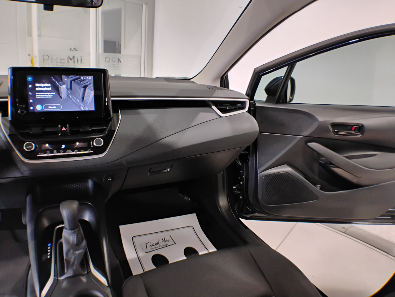 Toyota Corolla LE 2024