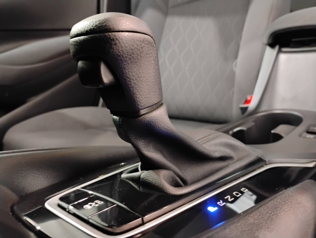 Toyota Corolla LE 2024