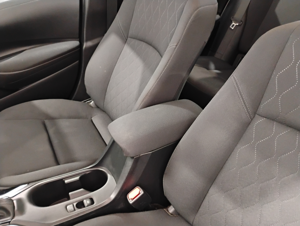 Toyota Corolla LE 2024