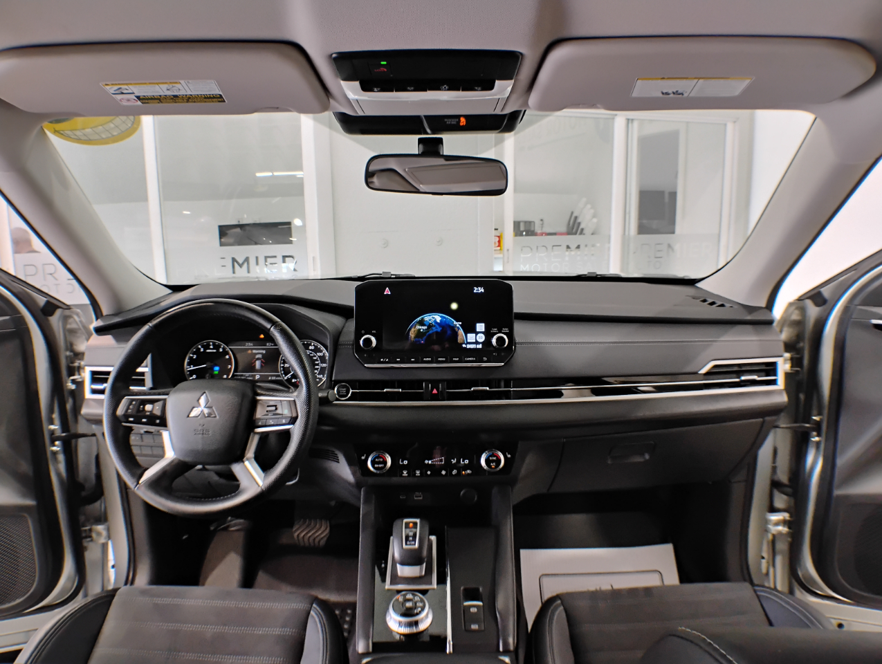 Mitsubishi Outlander SE 2WD 2023