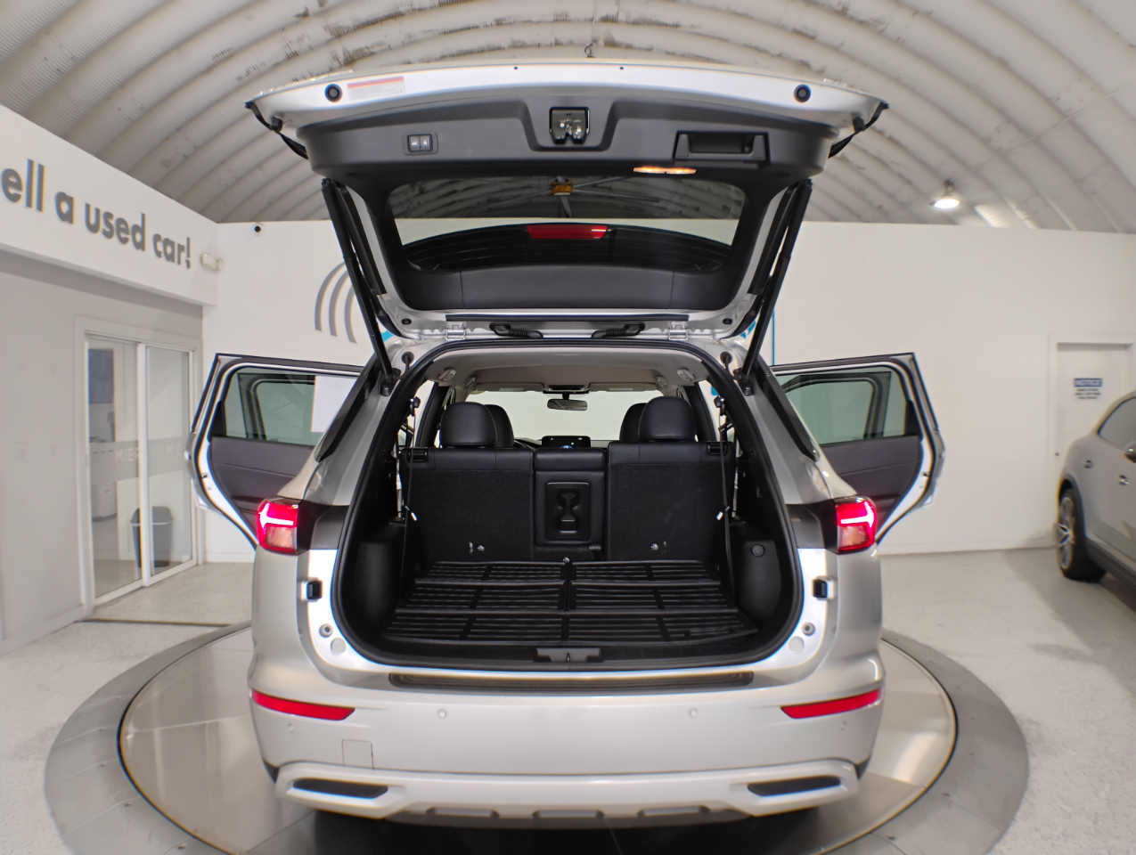 Mitsubishi Outlander SE 2WD 2023