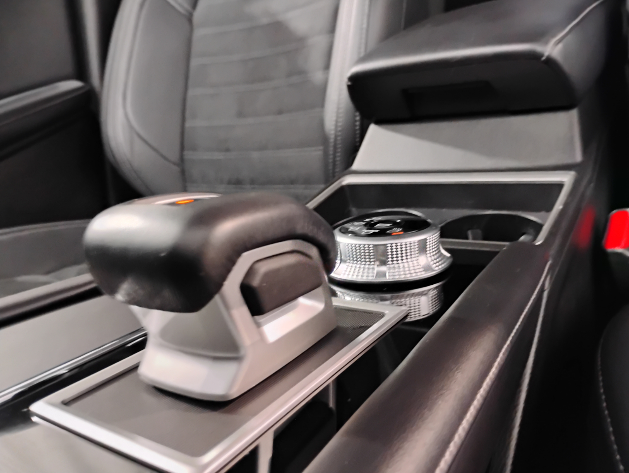 Mitsubishi Outlander SE 2WD 2023