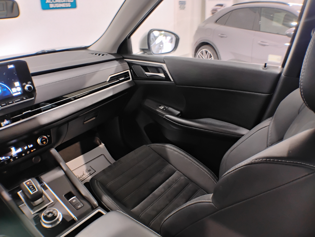 Mitsubishi Outlander SE 2WD 2023