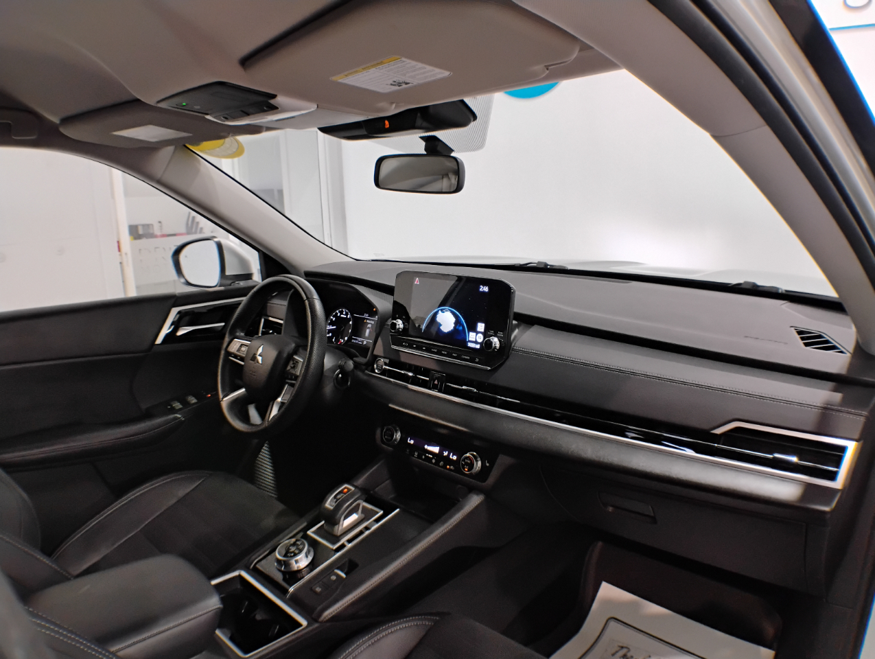 Mitsubishi Outlander SE 2WD 2023