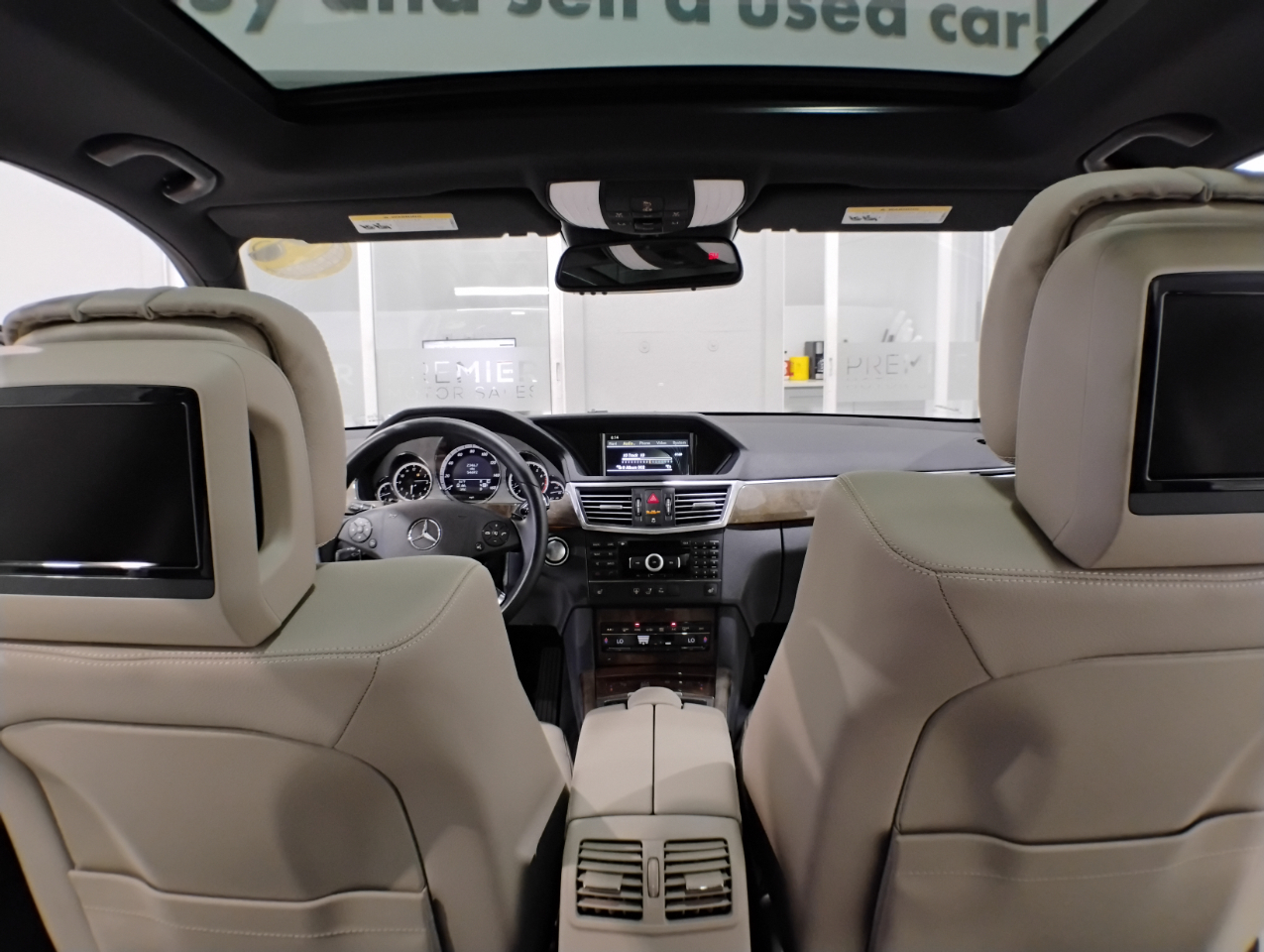 Mercedes-Benz E-Class E350 Sedan 4MATIC 2010