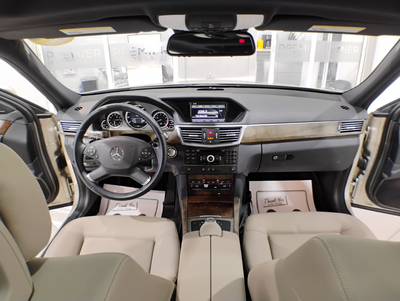 Mercedes-Benz E-Class E350 Sedan 4MATIC 2010