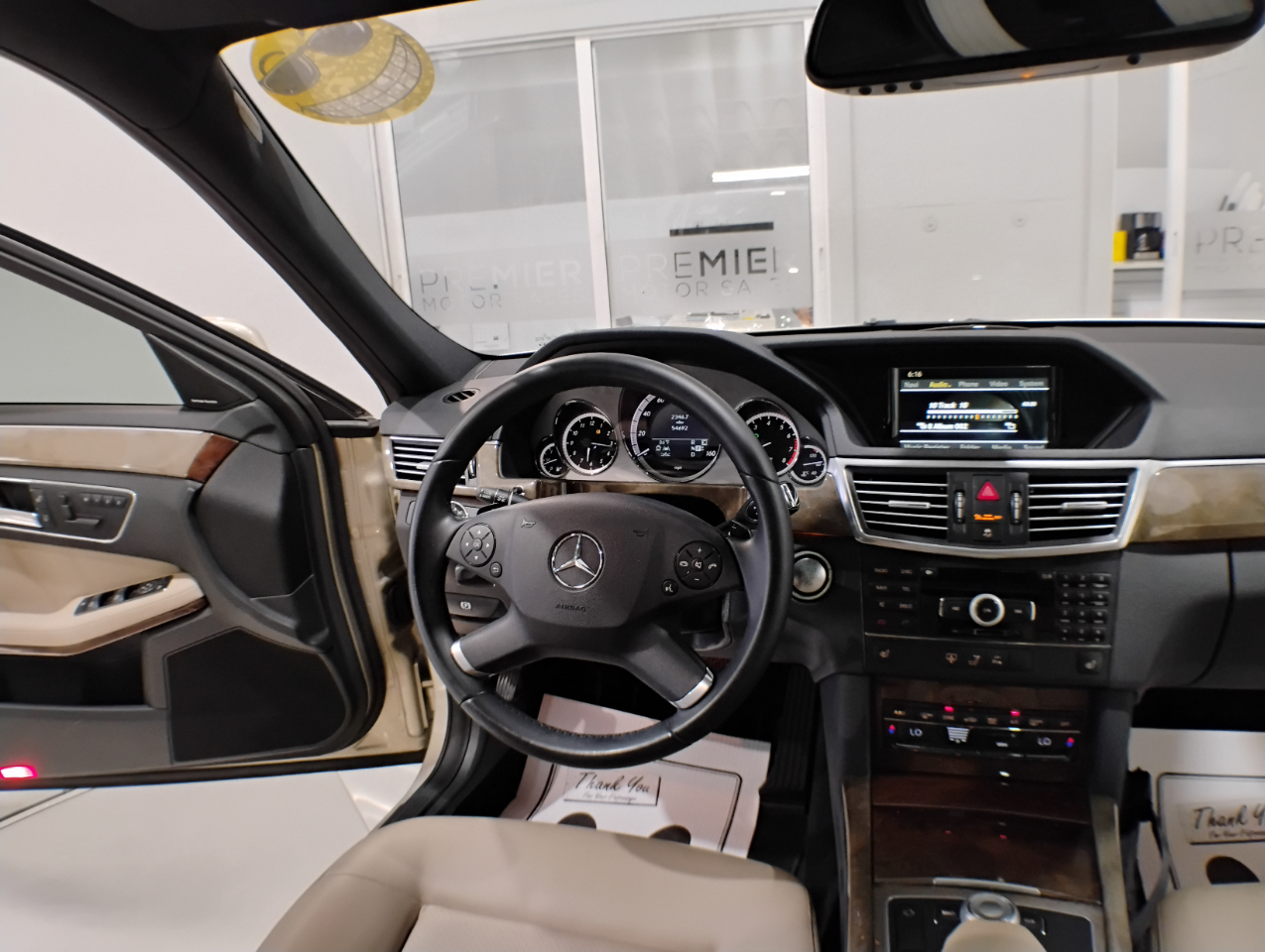 Mercedes-Benz E-Class E350 Sedan 4MATIC 2010