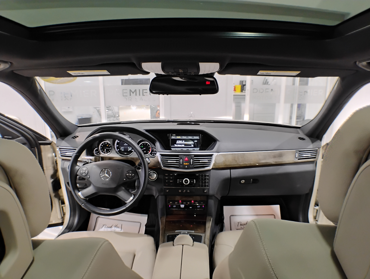 Mercedes-Benz E-Class E350 Sedan 4MATIC 2010