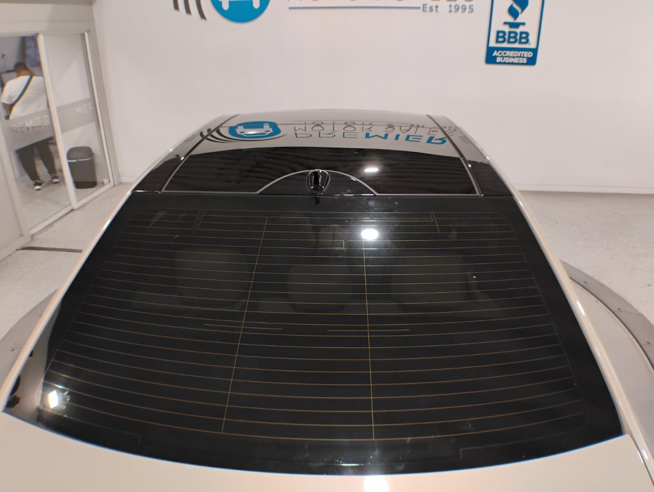 Mercedes-Benz E-Class E350 Sedan 4MATIC 2010