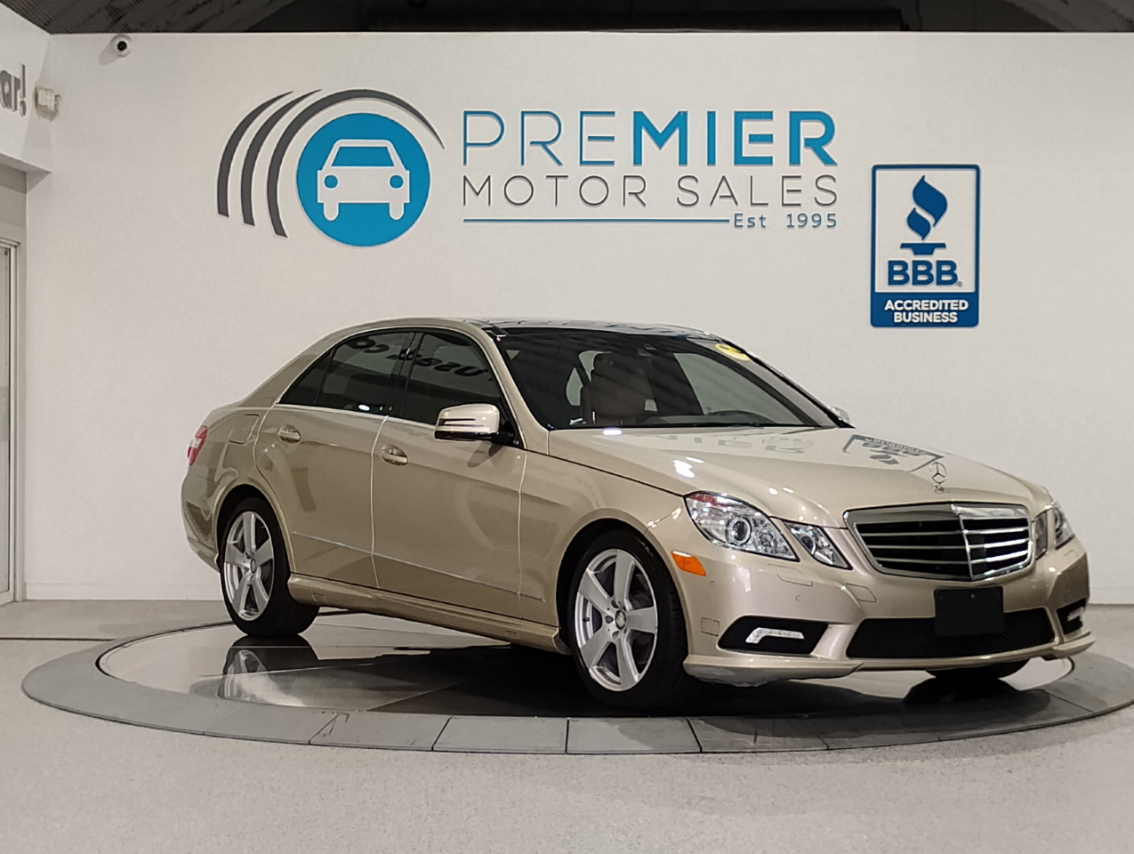 Mercedes-Benz E-Class E350 Sedan 4MATIC 2010