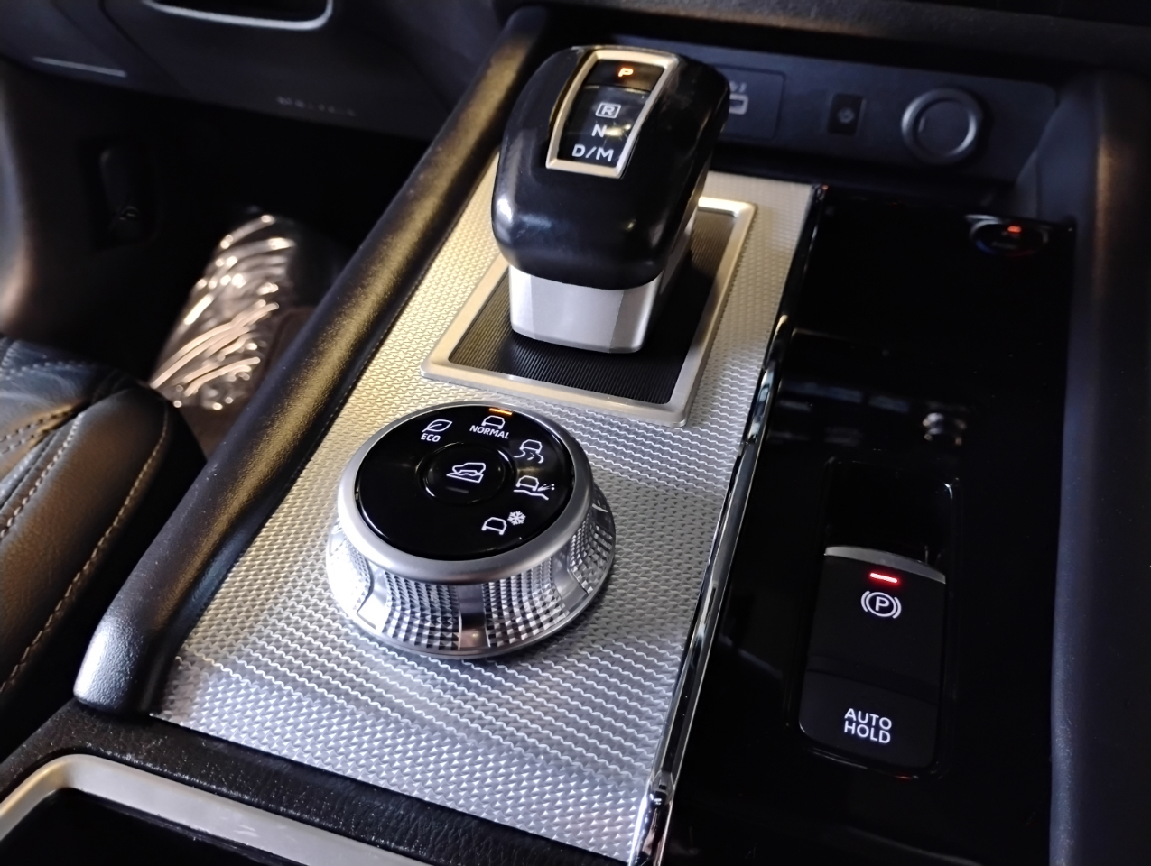 Mitsubishi Outlander SEL 2WD 2023