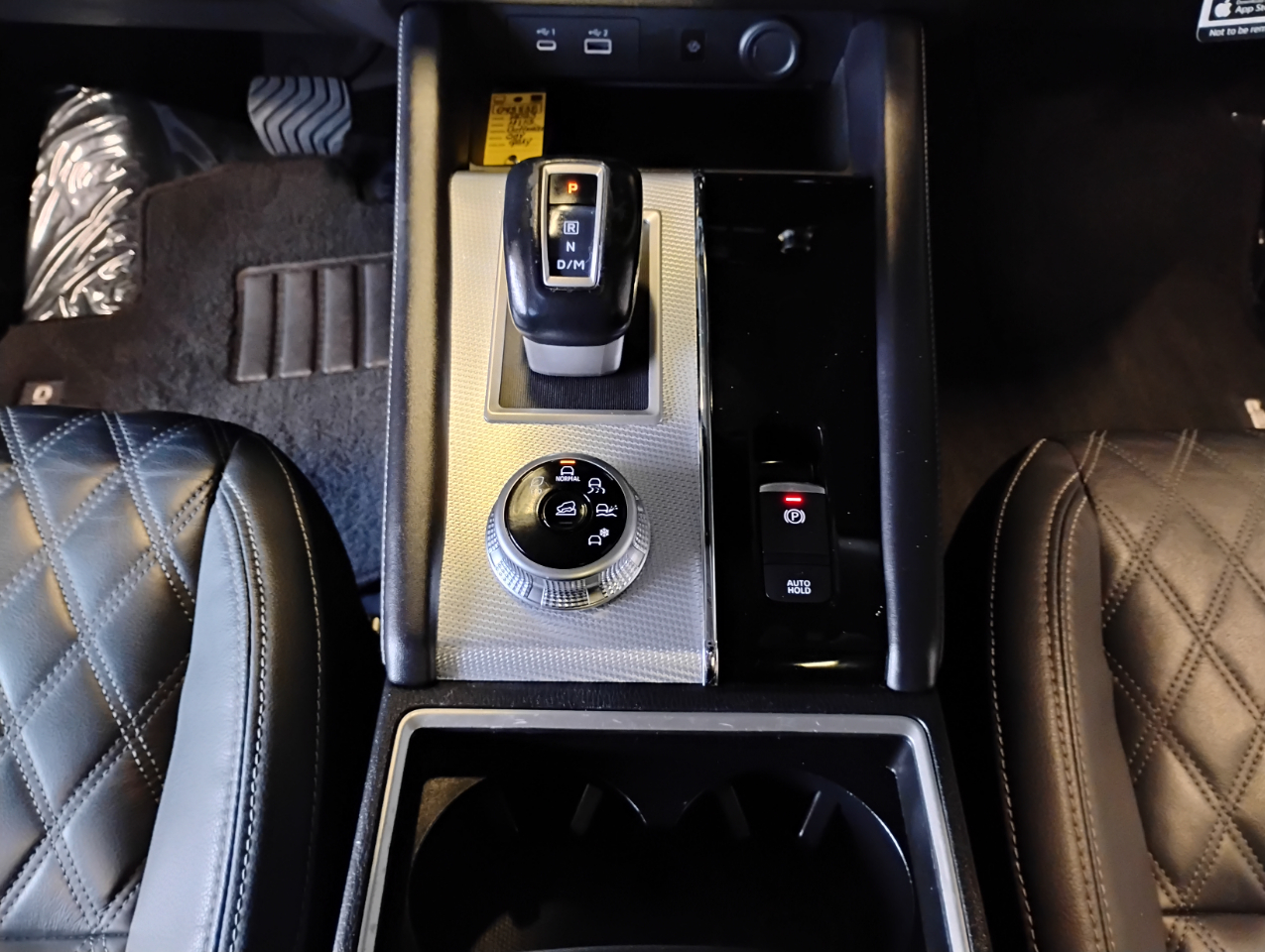 Mitsubishi Outlander SEL 2WD 2023