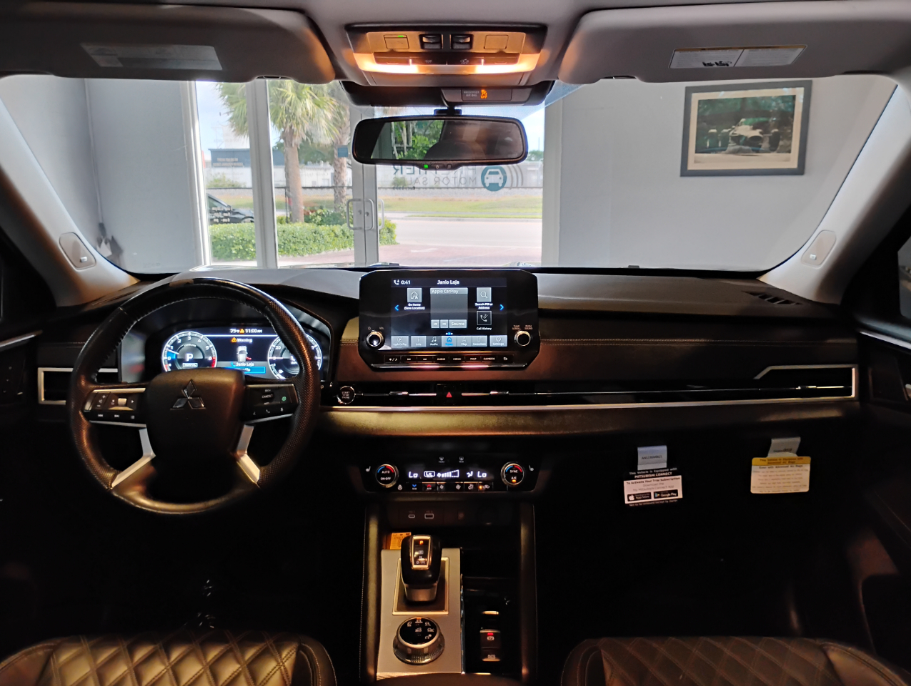 Mitsubishi Outlander SEL 2WD 2023