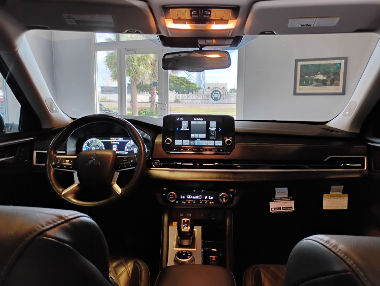 Mitsubishi Outlander SEL 2WD 2023