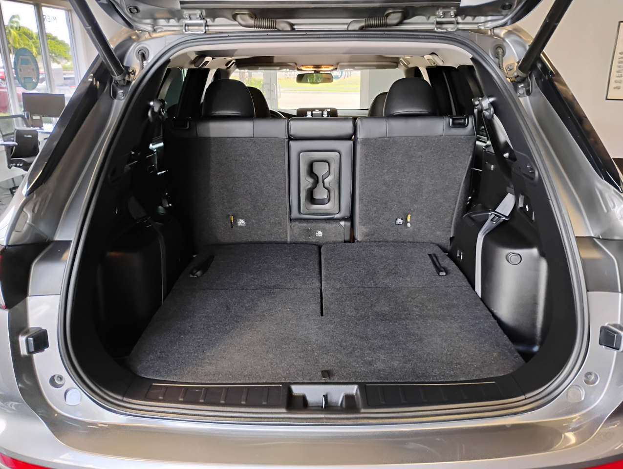 Mitsubishi Outlander SEL 2WD 2023