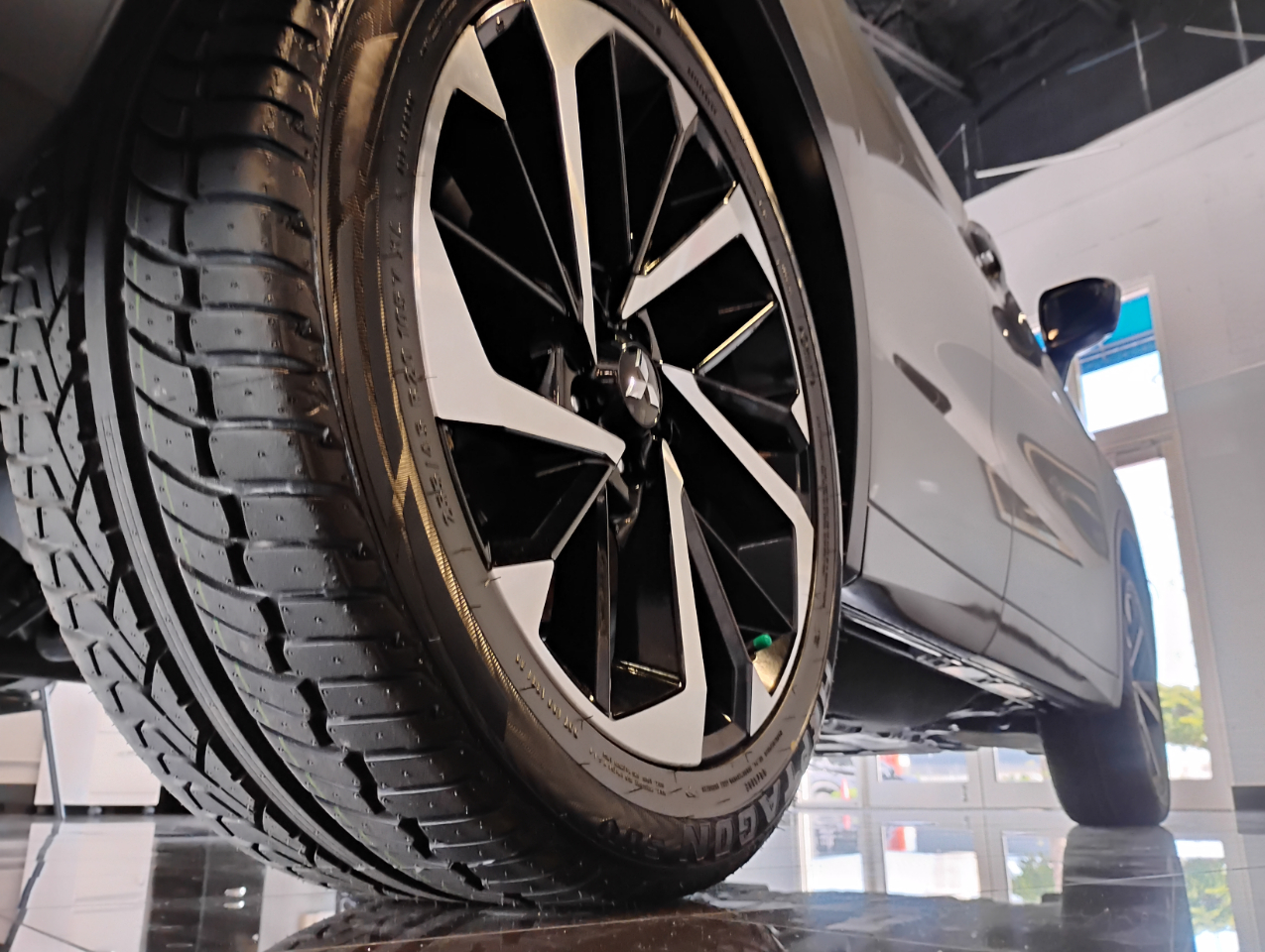 Mitsubishi Outlander SEL 2WD 2023