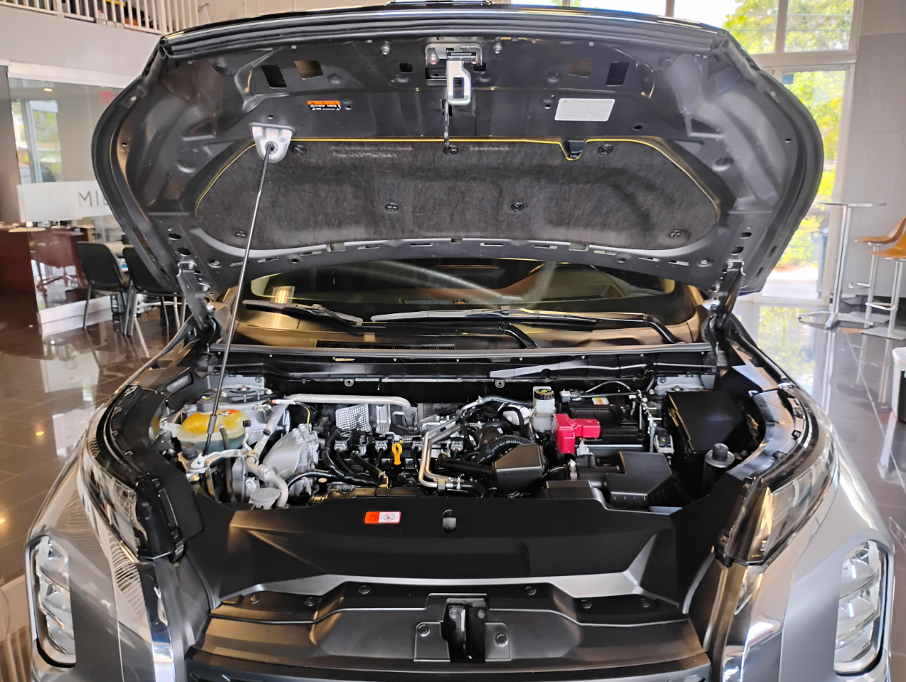 Mitsubishi Outlander SEL 2WD 2023