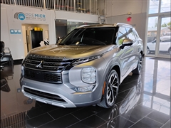 2023 Mitsubishi Outlander 