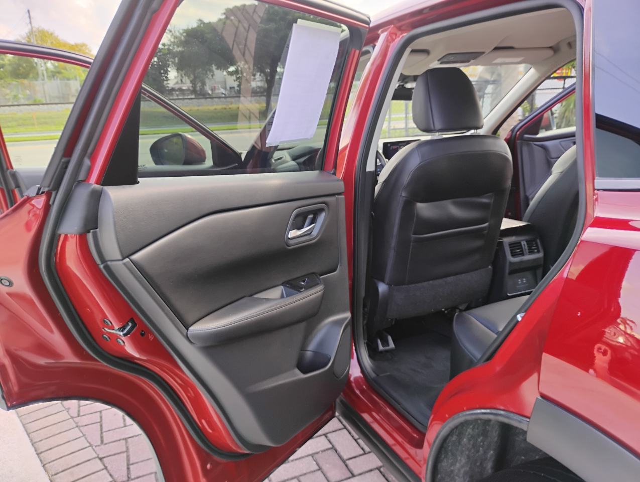 Nissan Rogue SV 2024