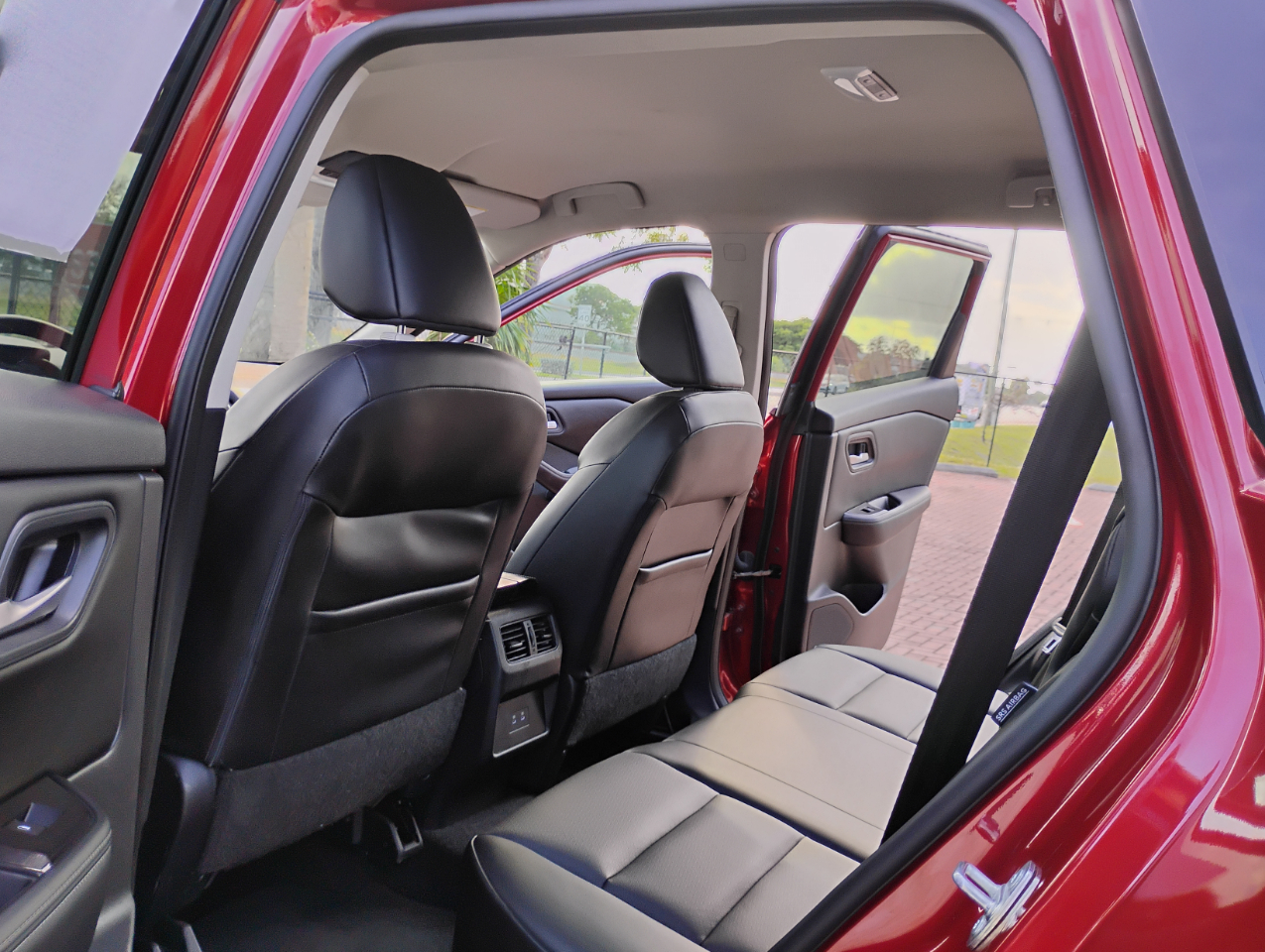 Nissan Rogue SV 2024