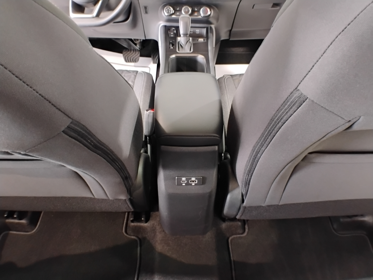 Nissan Kicks SV 2025