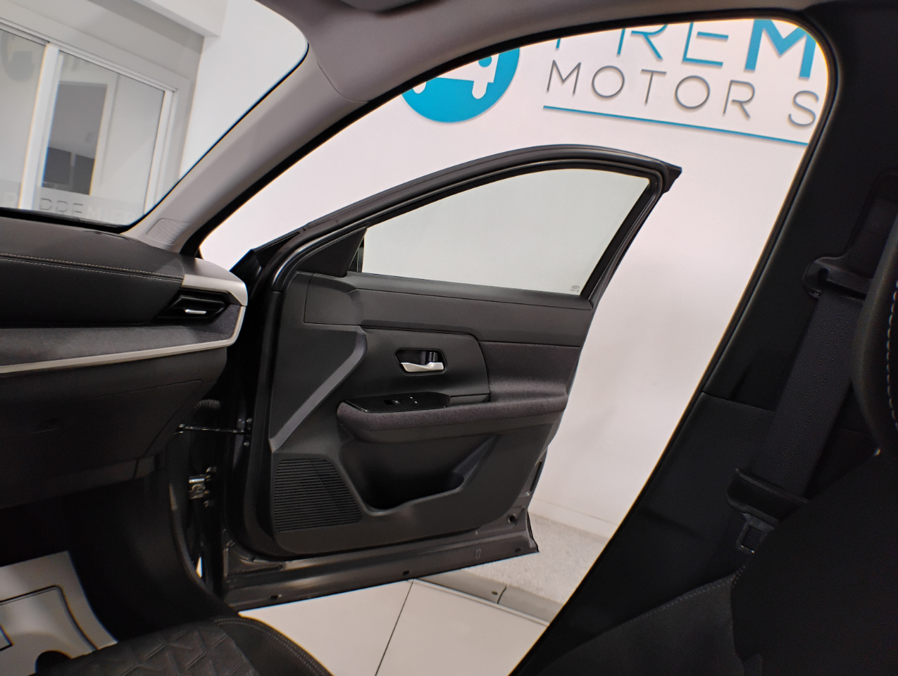 Nissan Kicks SV 2025