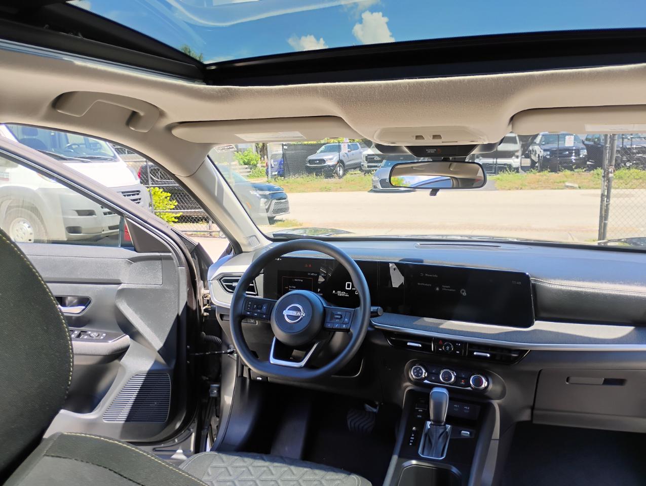 Nissan Kicks SV 2025