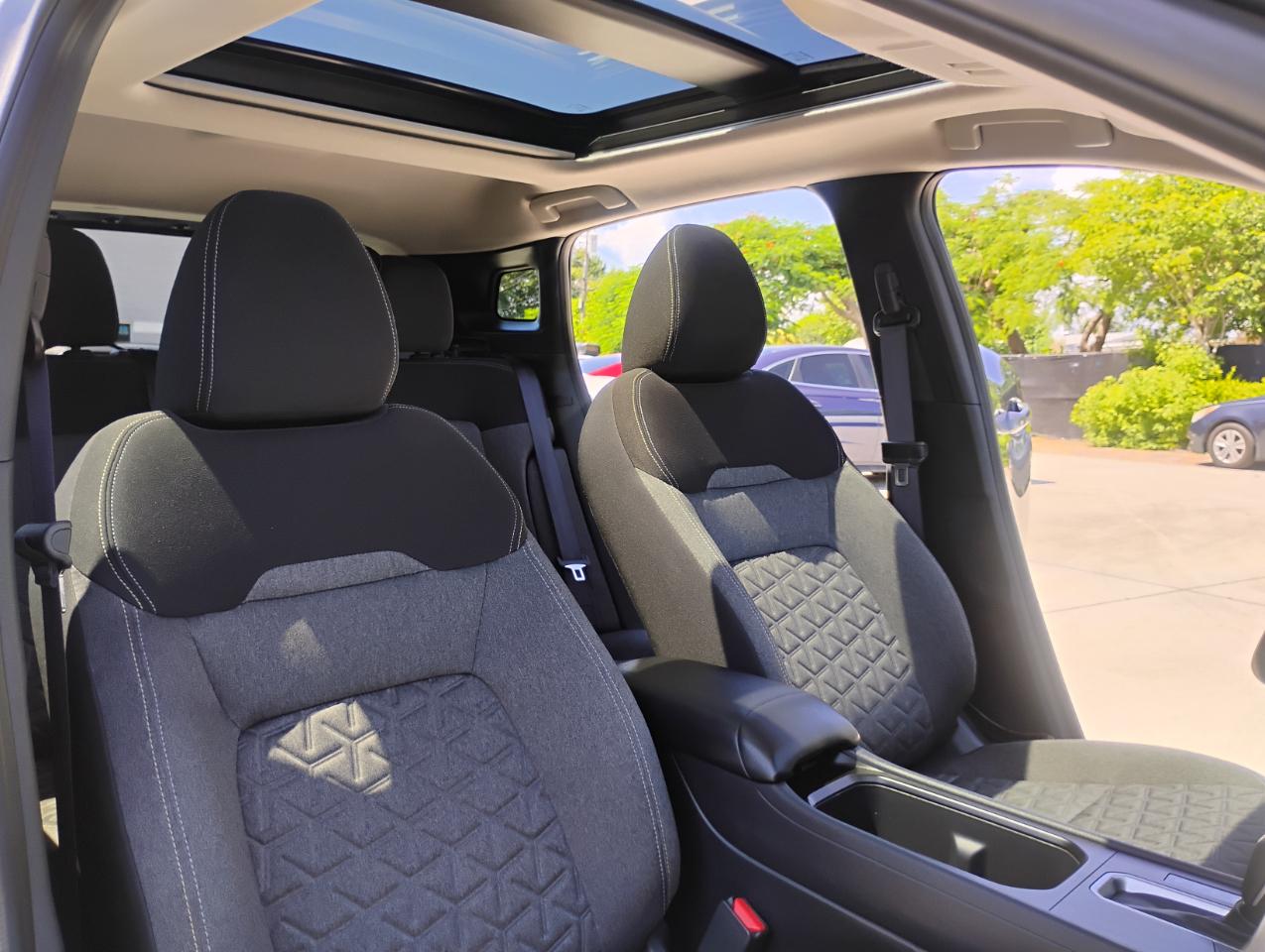 Nissan Kicks SV 2025