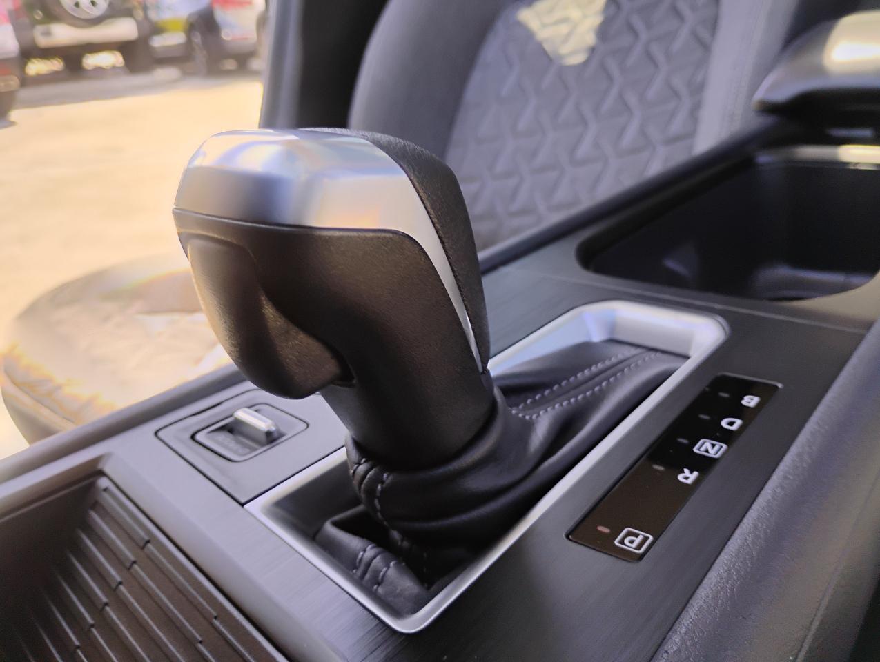 Nissan Kicks SV 2025