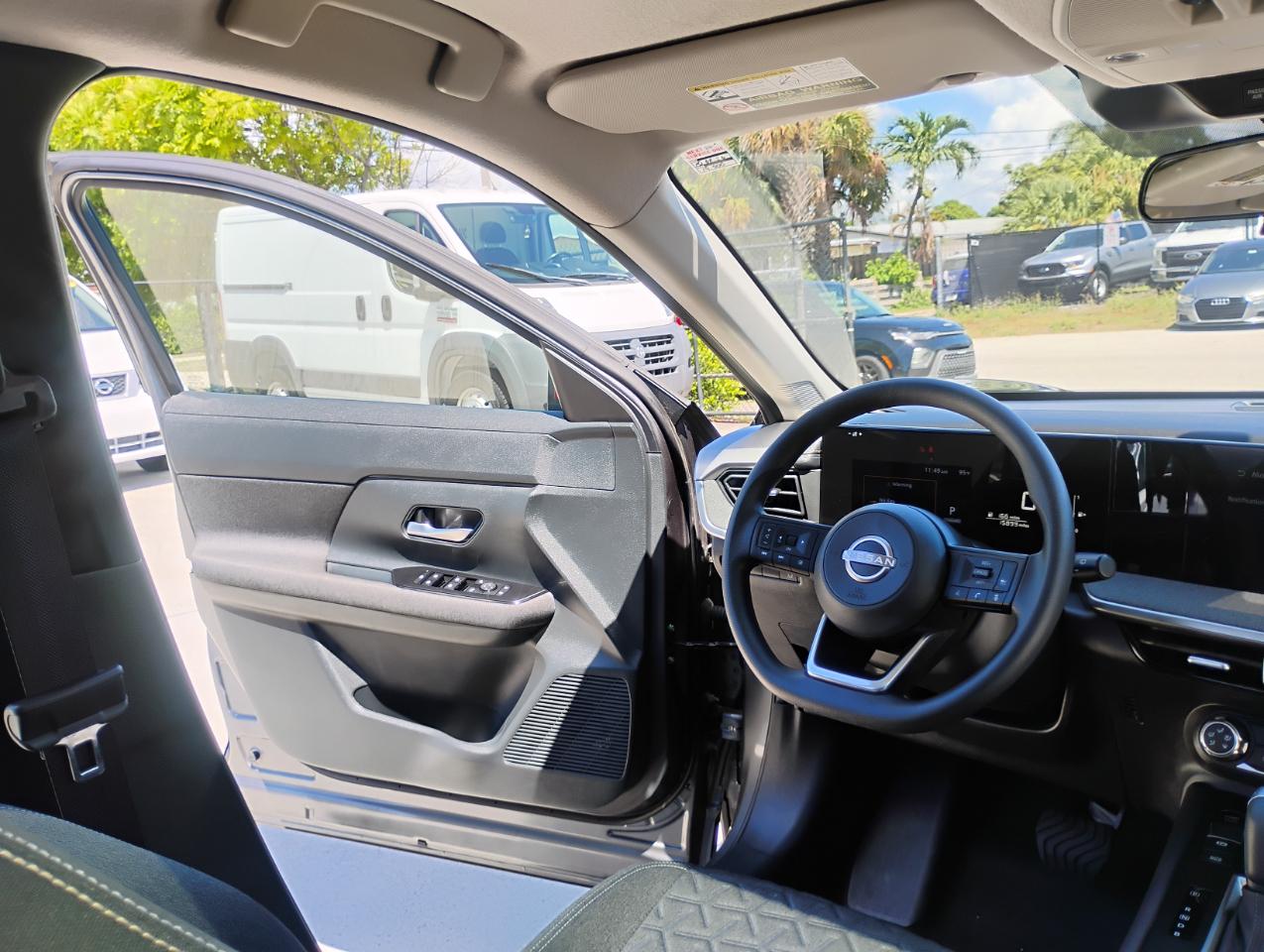 Nissan Kicks SV 2025