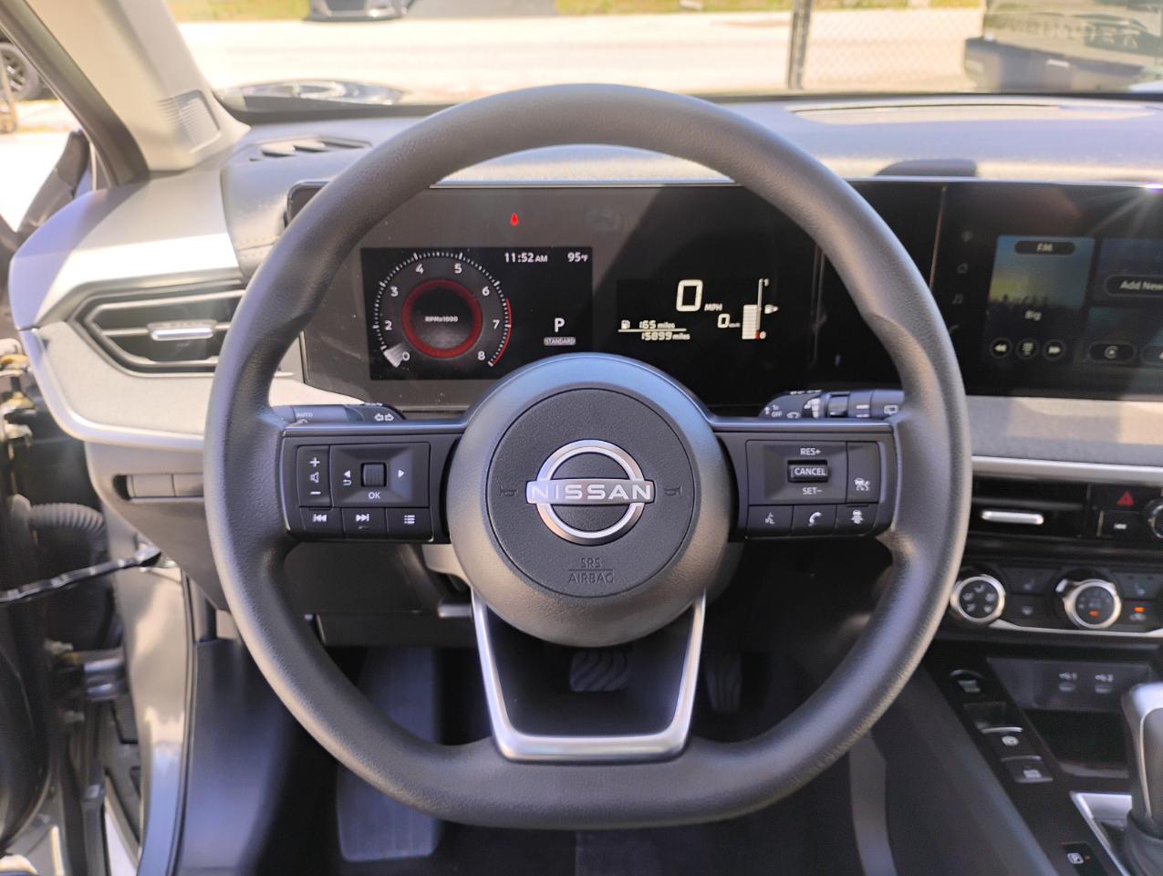 Nissan Kicks SV 2025