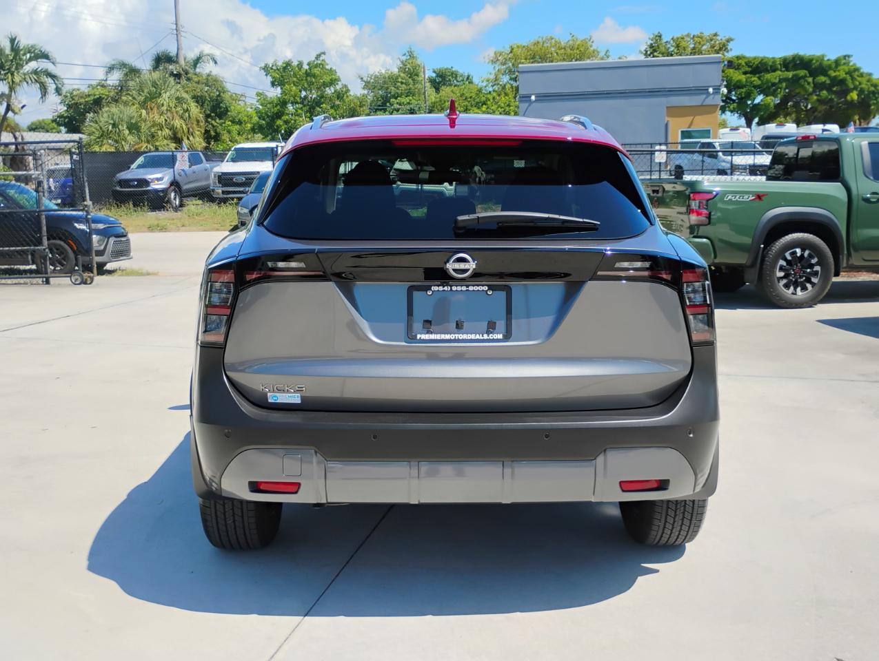 Nissan Kicks SV 2025