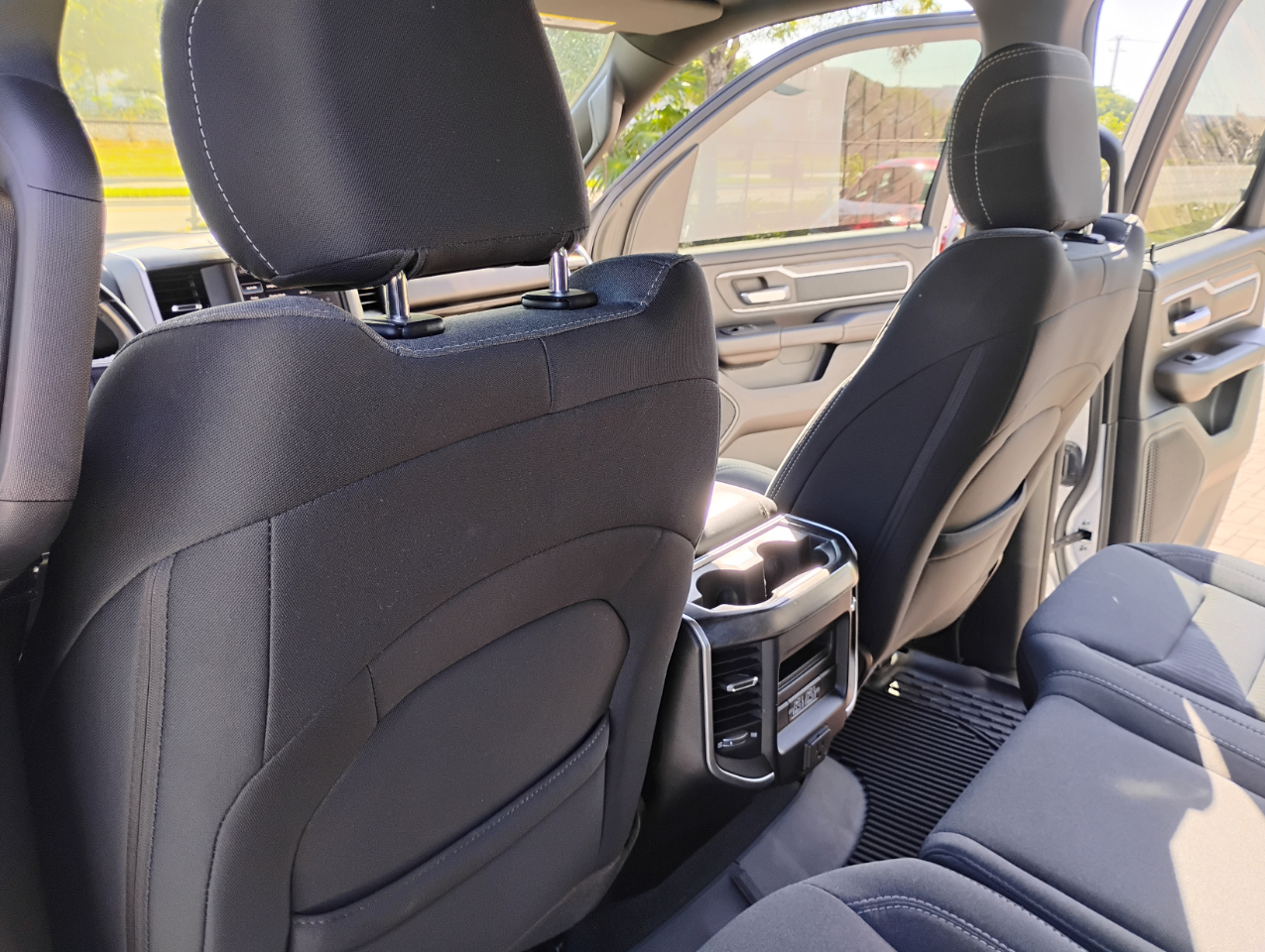 RAM 1500 Big Horn Quad Cab 2WD 2022