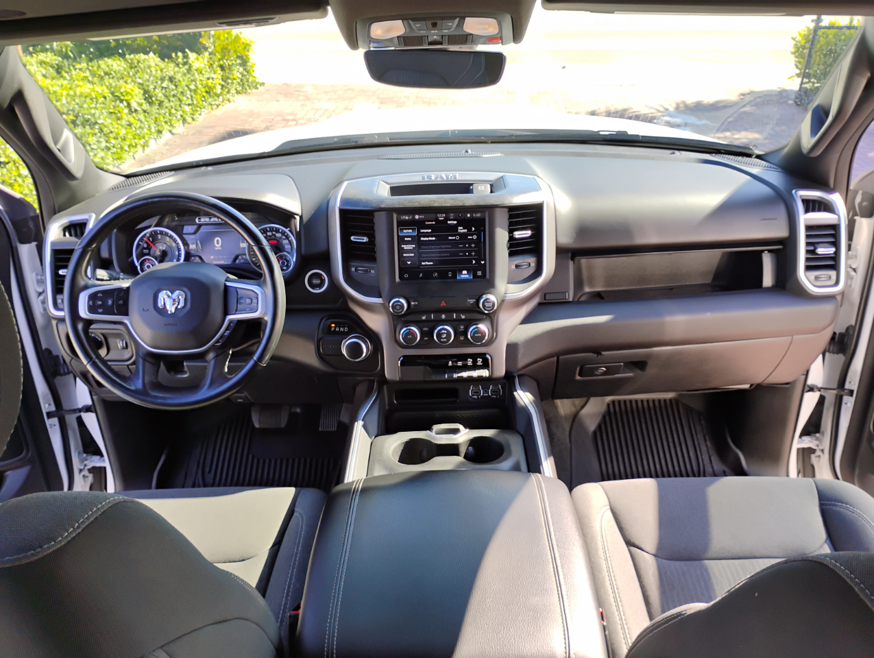 RAM 1500 Big Horn Quad Cab 2WD 2022