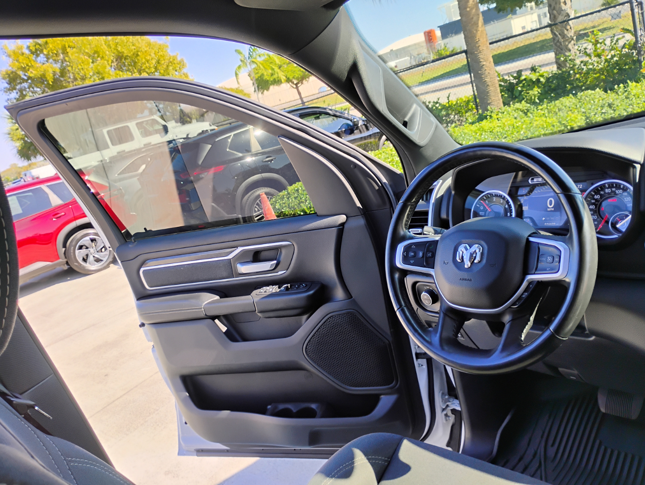 RAM 1500 Big Horn Quad Cab 2WD 2022