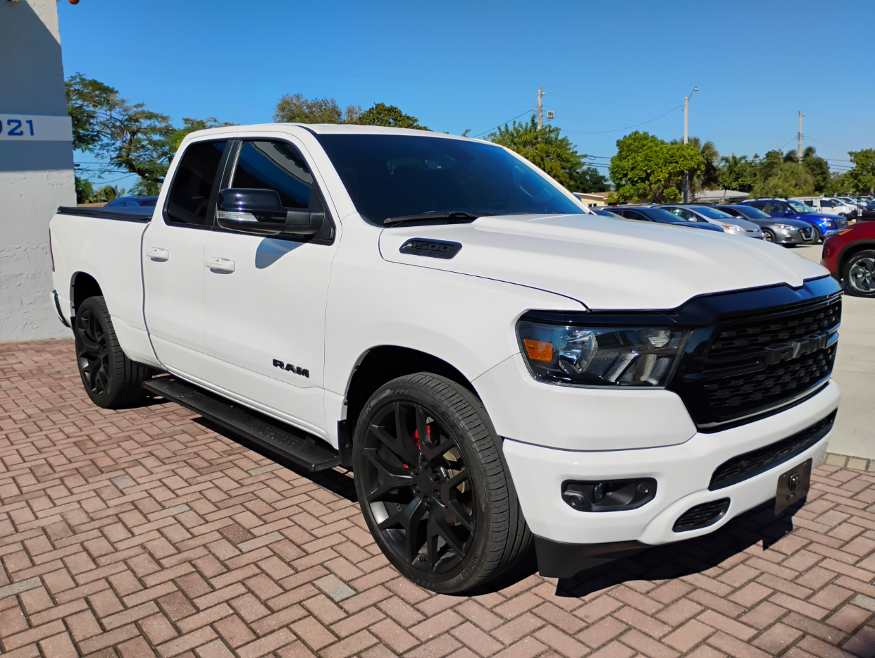 RAM 1500 Big Horn Quad Cab 2WD 2022