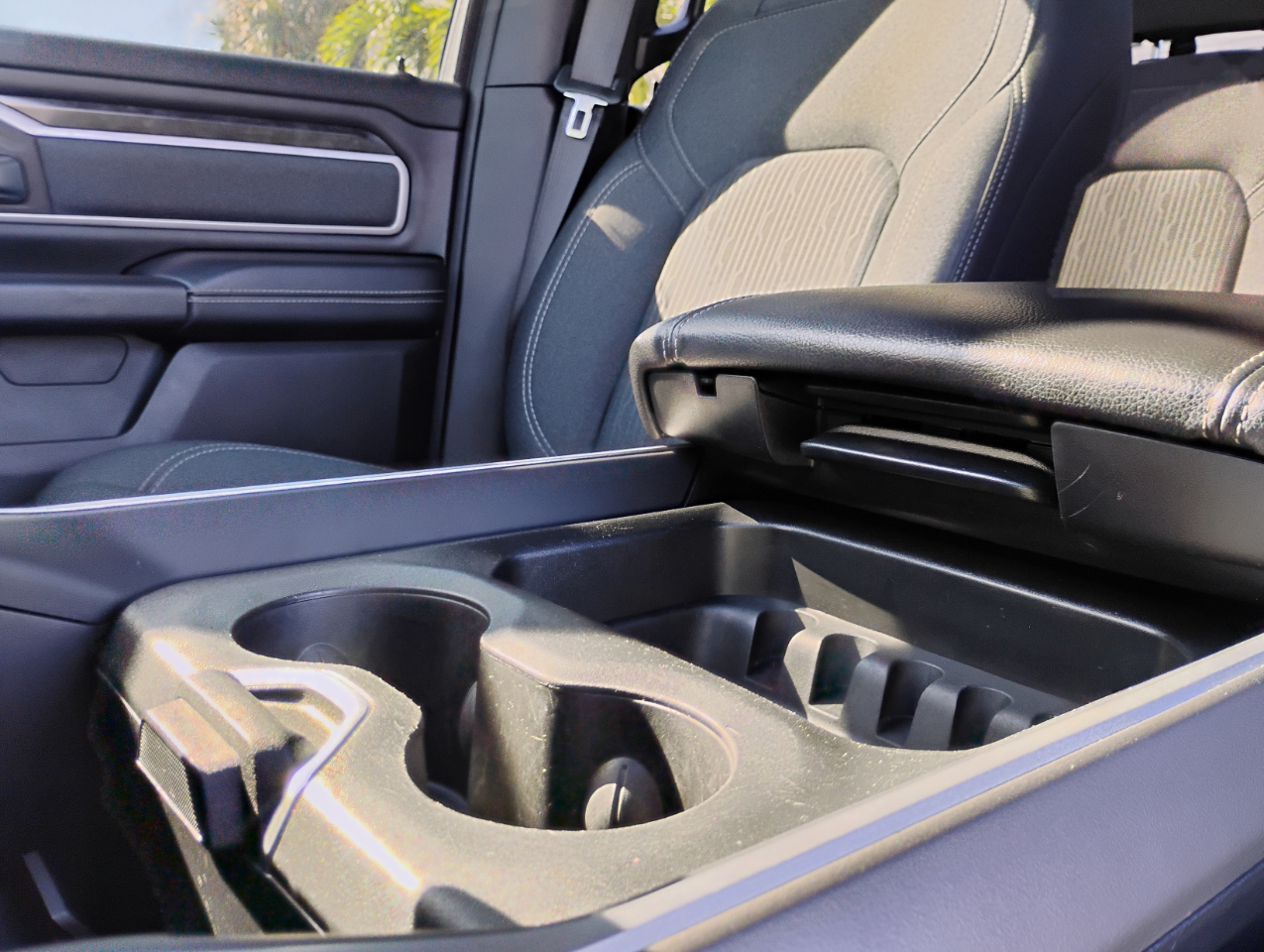 RAM 1500 Big Horn Quad Cab 2WD 2022