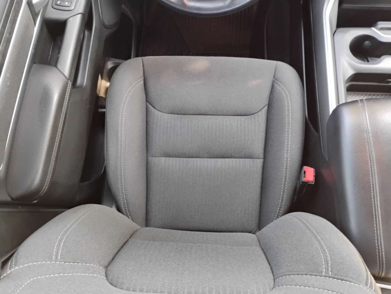 RAM 1500 Big Horn Quad Cab 2WD 2022