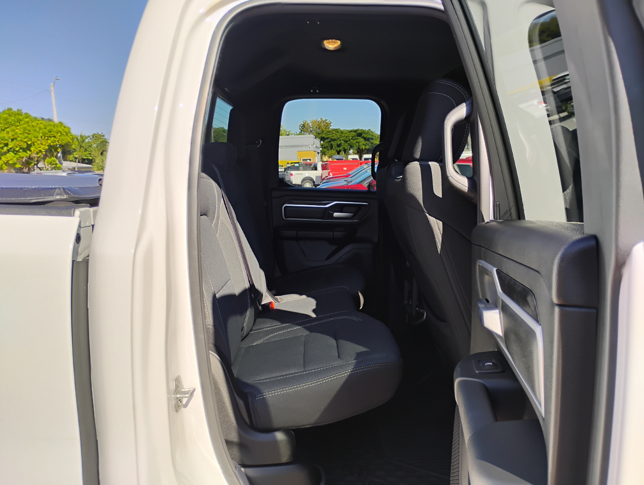 RAM 1500 Big Horn Quad Cab 2WD 2022